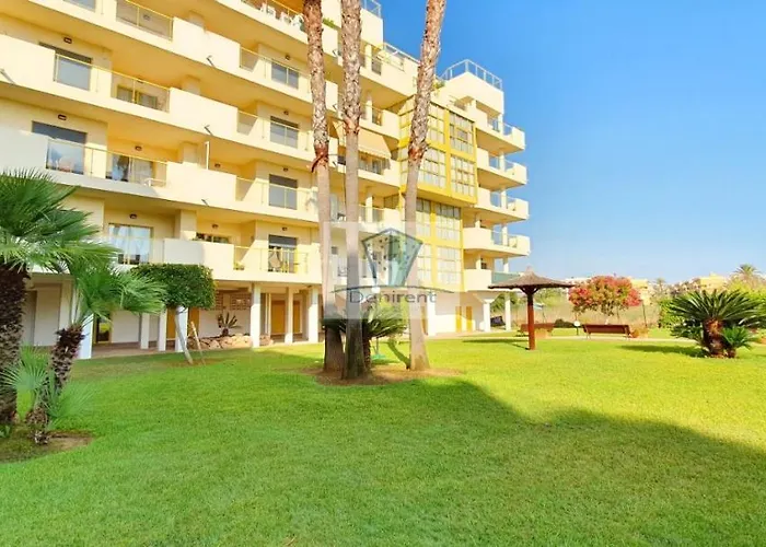 Lagos Del Castillo Denirent * Dénia