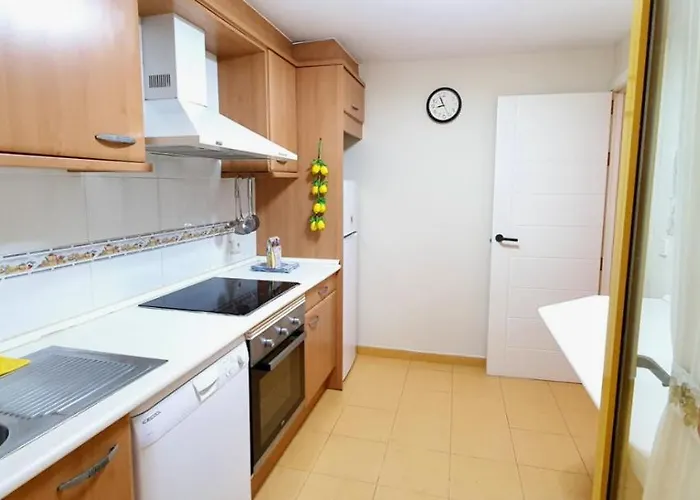 Lagos Del Castillo Denirent *