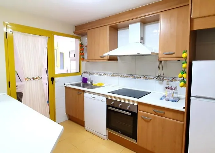 Lagos Del Castillo Denirent *