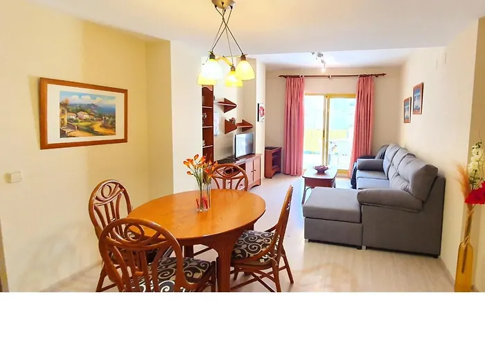 Lagos Del Castillo Denirent Apartment